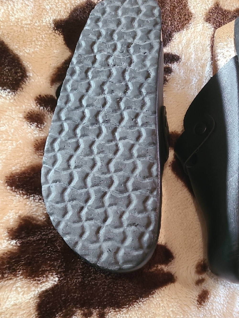Classic Black Leather Slip-On Mules with Adjustable Buckle - Picture 4 of 7